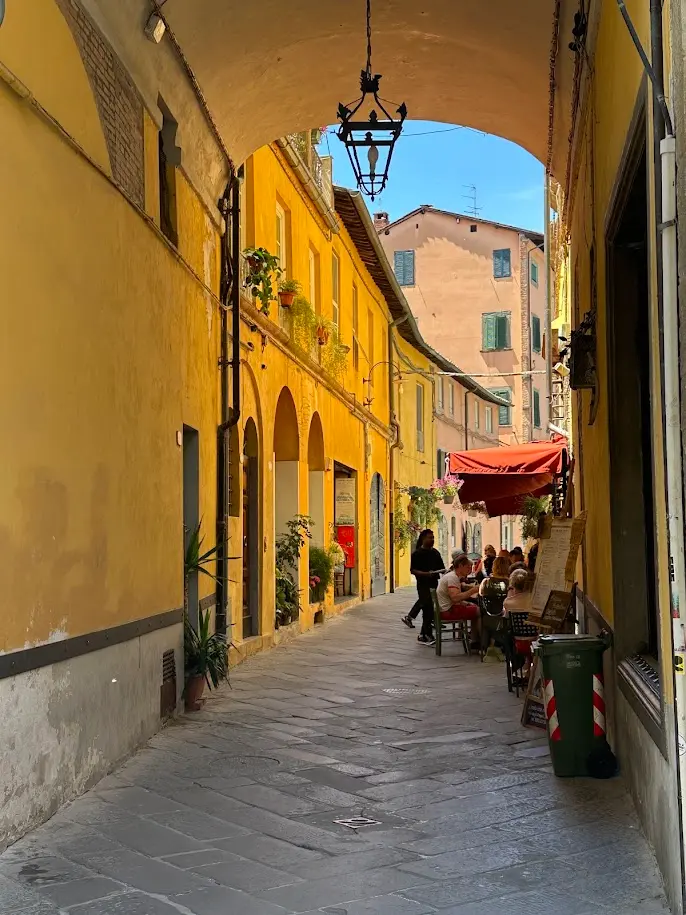 lucca